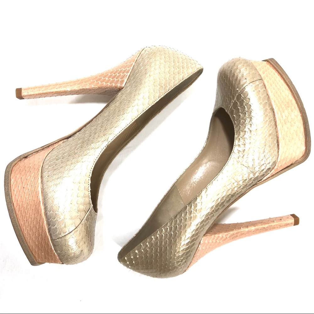 ❌SOLD❌ Fendi Fendista Watersnake Metallic Pumps - Picture 5 of 8